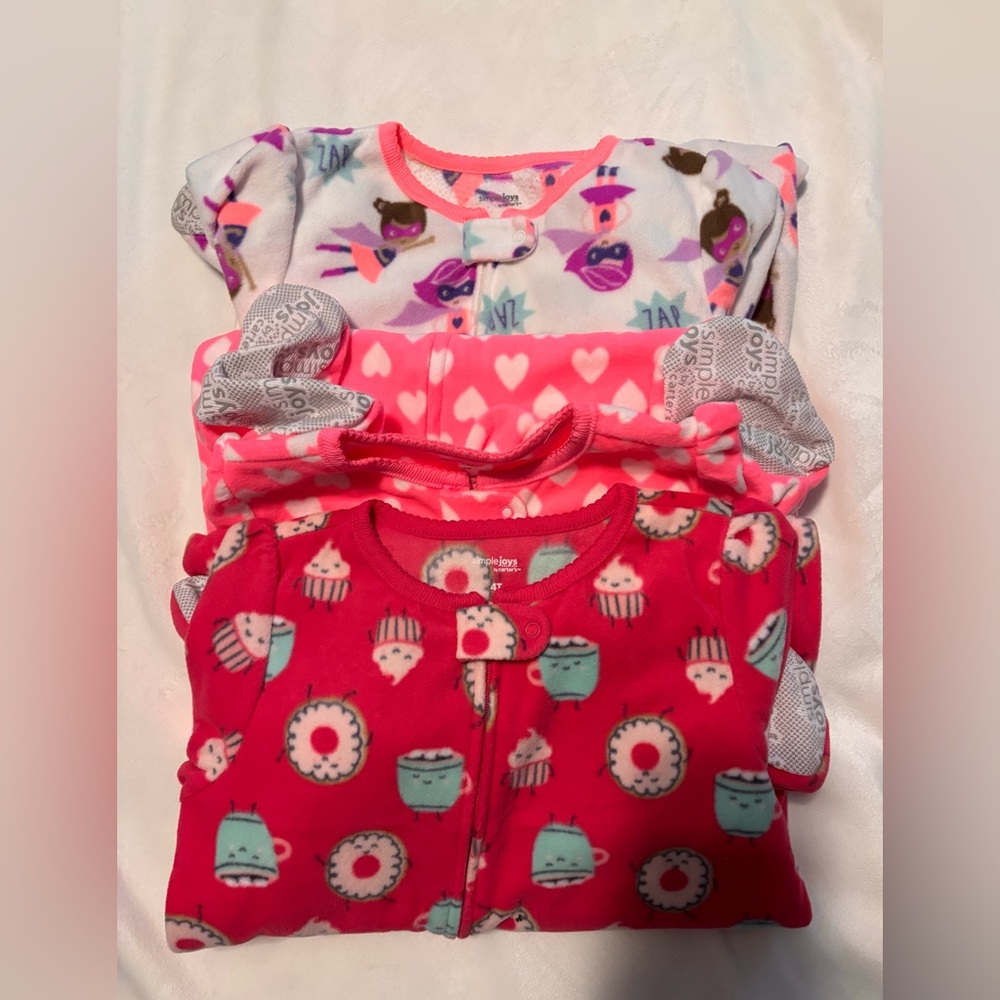 Carter's Fleece Footed Pajamas- like new! - Picture 2 of 11
